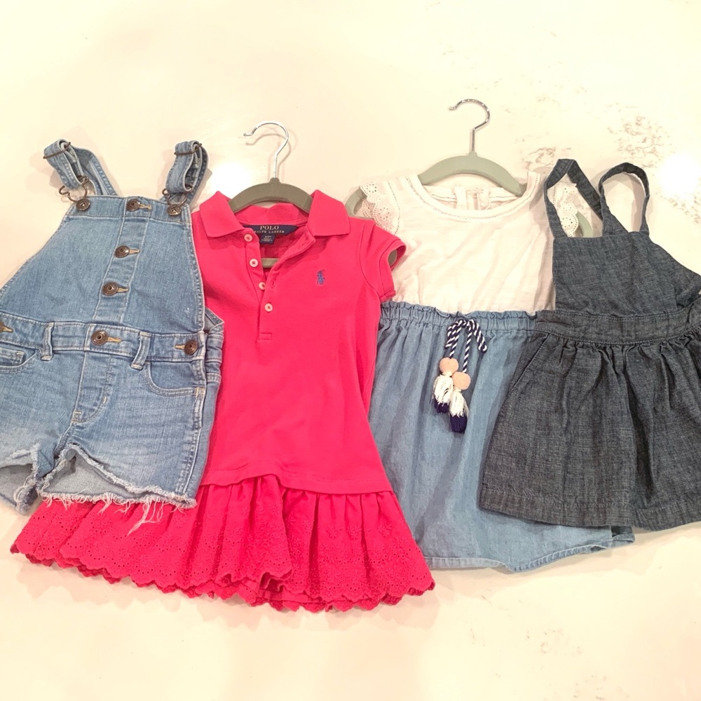 Lot of 4 girls outfits